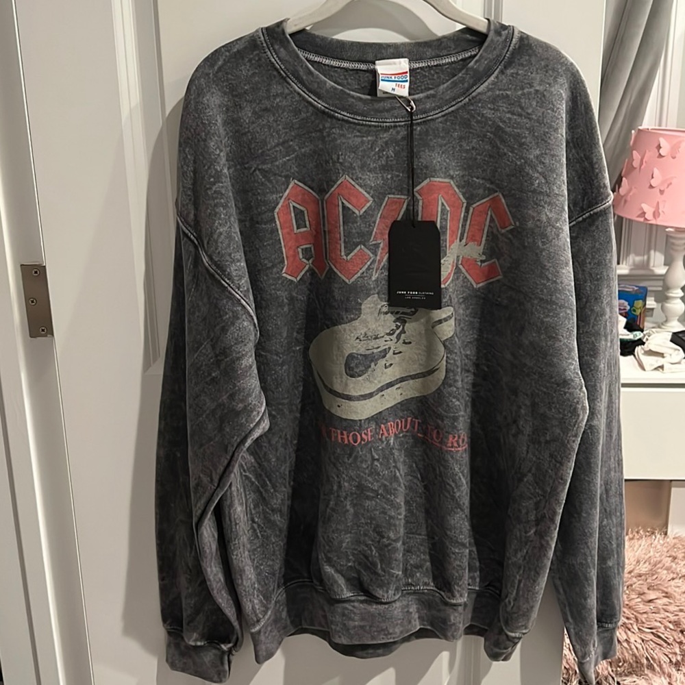 NEW W TAG grey AC/DC Fleece/Crewneck